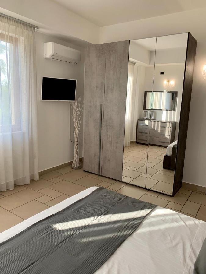 Torre Dei Mori Boutique Rooms B&B 卡帕乔-帕埃斯图姆 外观 照片